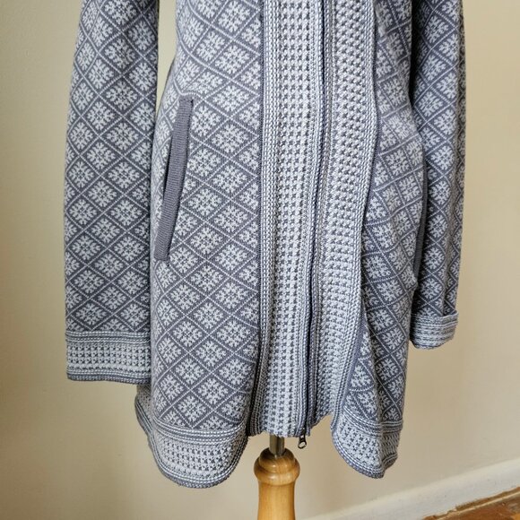 ATHLETA Spooner Summit Sweater Gray Blue Fair Isle Nordic Long Zip Wool Blend S - Picture 3 of 9